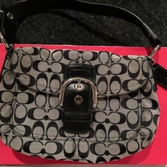 Coach Handbag - Picture 1 of 2
